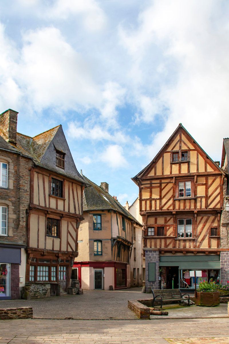 Maisons medievales bretagne voyage vélo