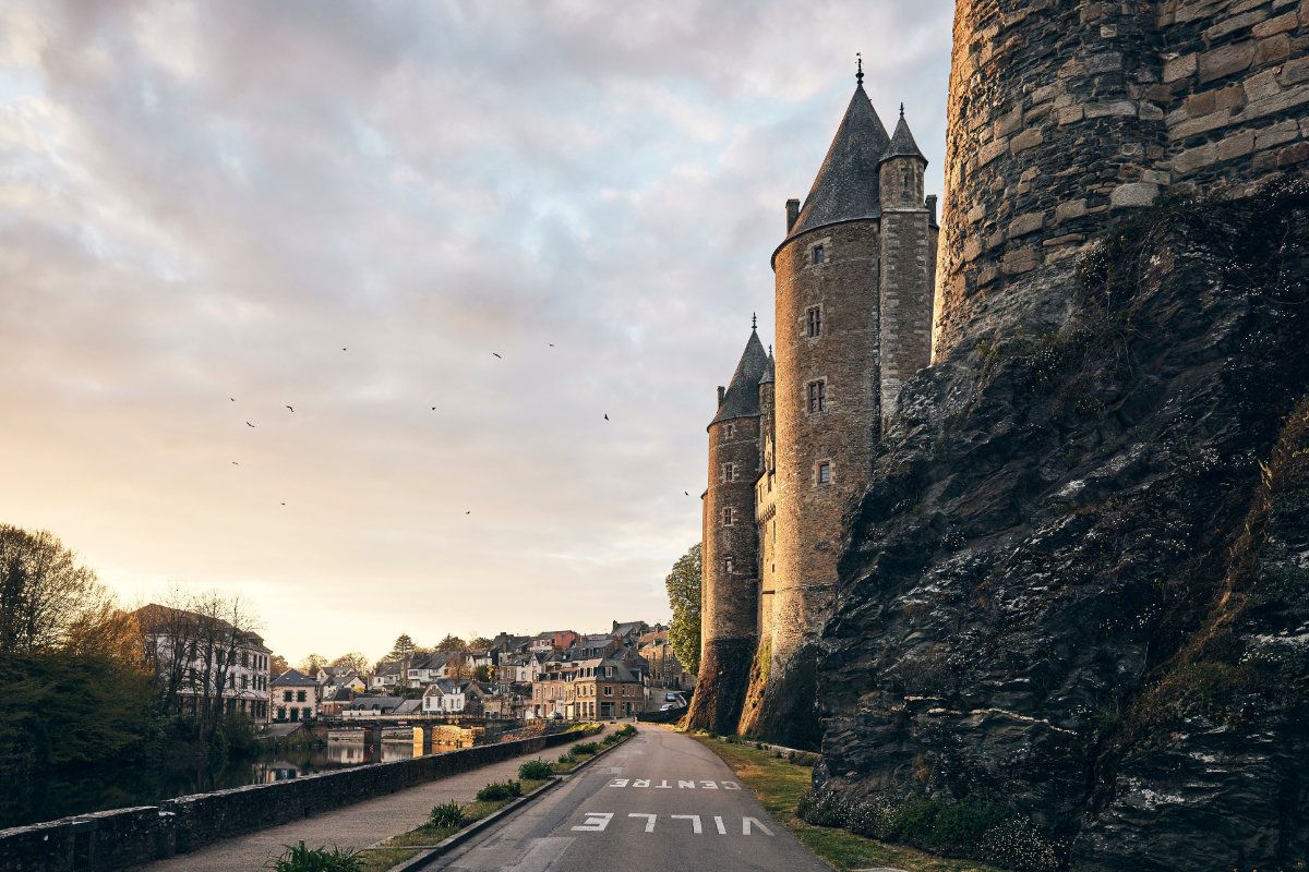 ville de Josselin avec Velonomad