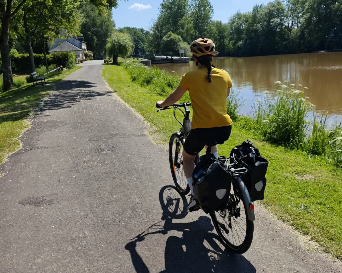 vélo électrique moustache canal nantes brest